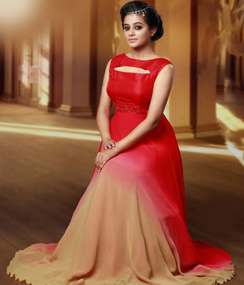 Priyamani in off white-red blended gown